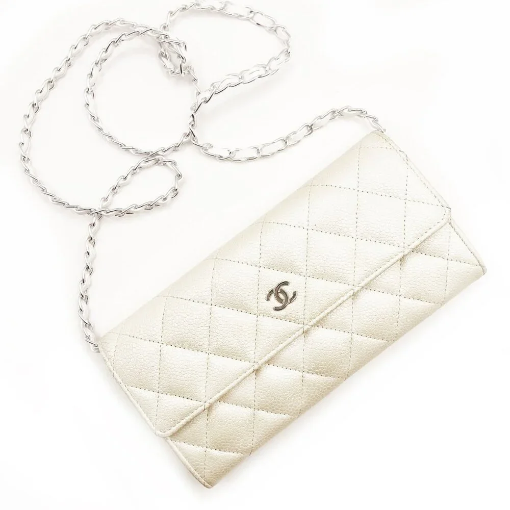 Authentic CHANEL CC Classic Timeless Caviar Flap Wallet on Chain Purse White Bag - Picture 3 of 15